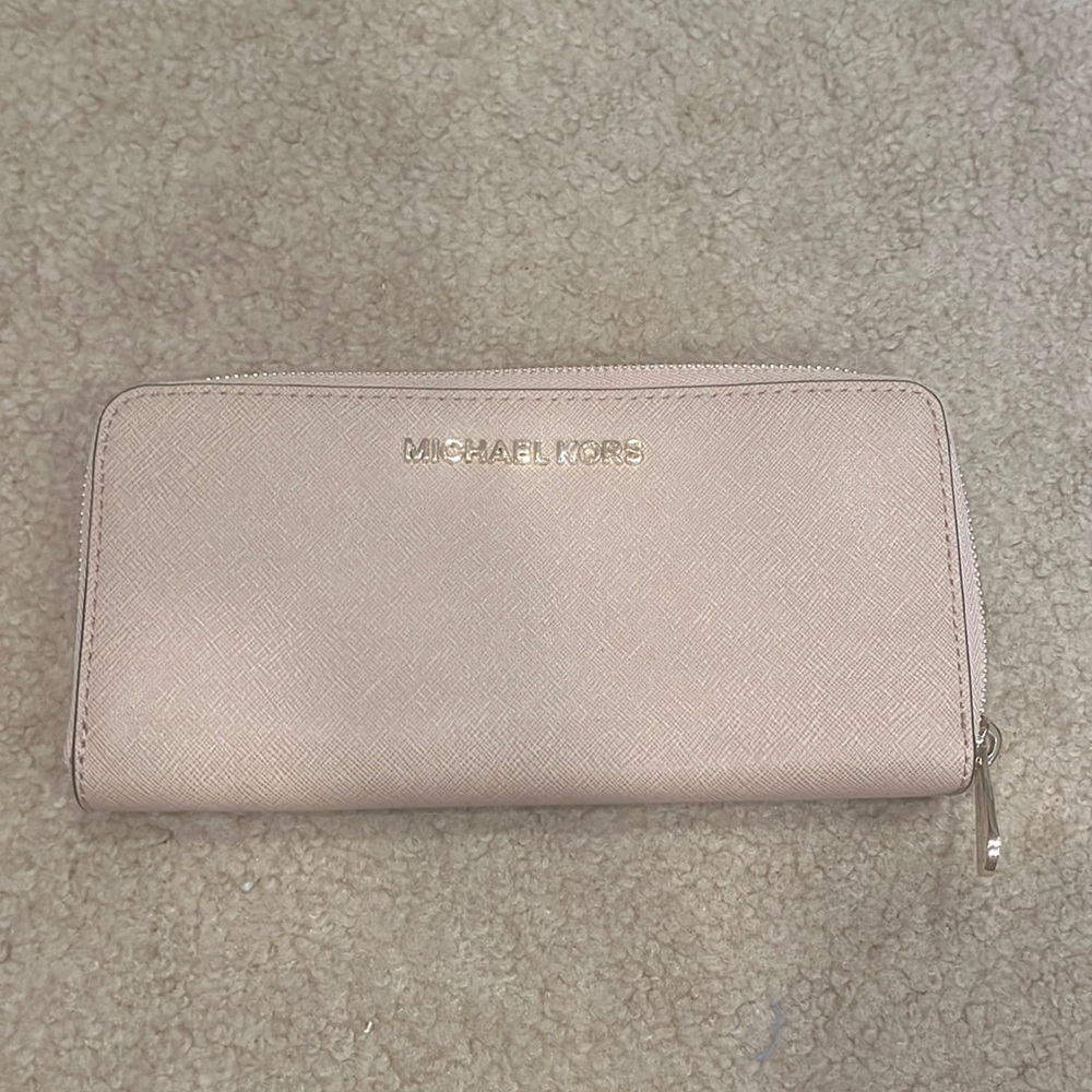 michael kors wallet